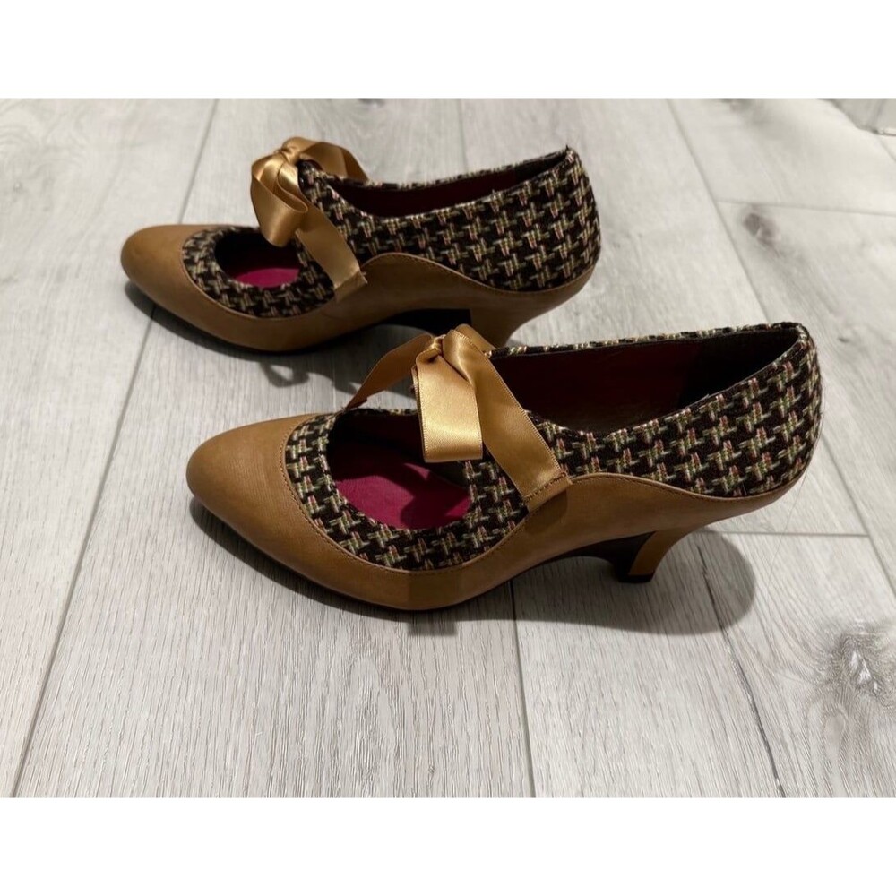 Poetic Licence Heels Standout Canary Tweed Mary Janes Bowtie Sz 39 Vintage Style